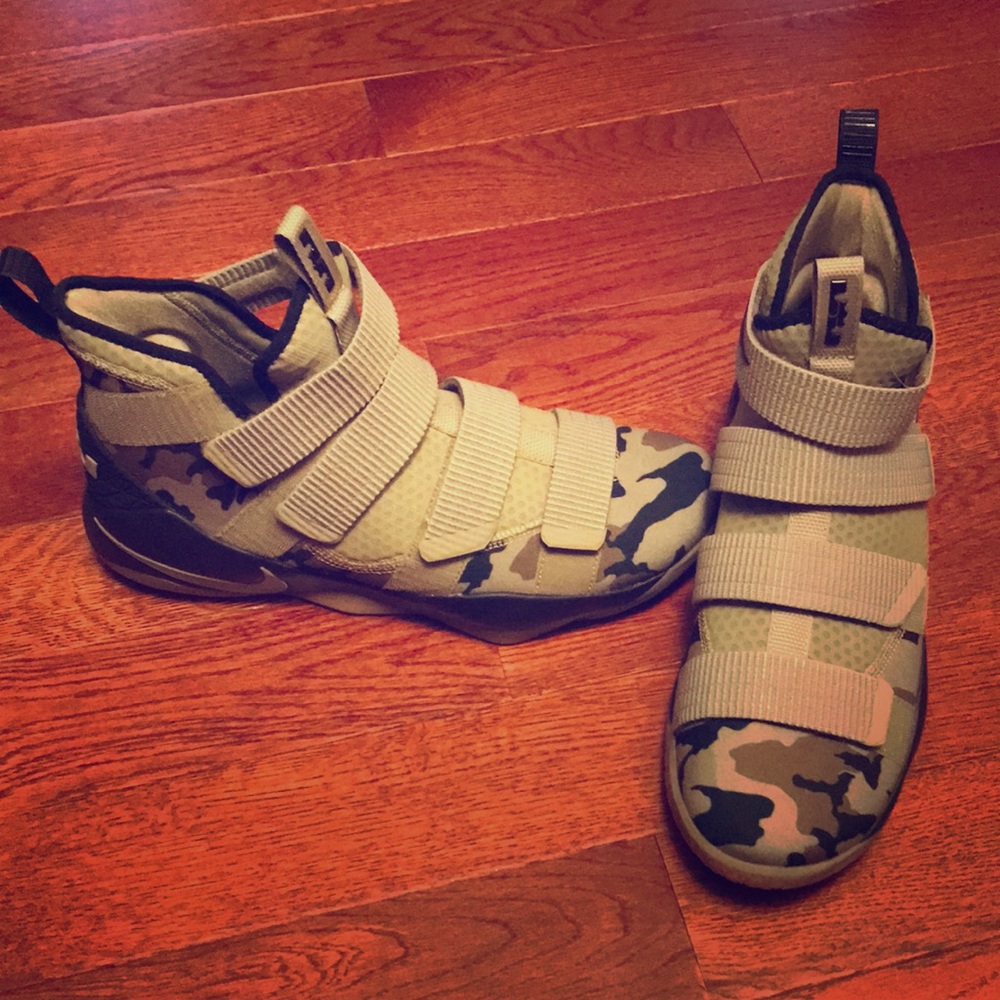 Lebrons James shoes